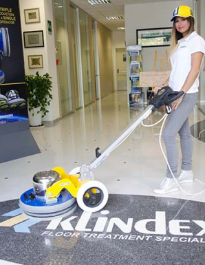 0-83876600-1572530121-maxiorbit-1-06