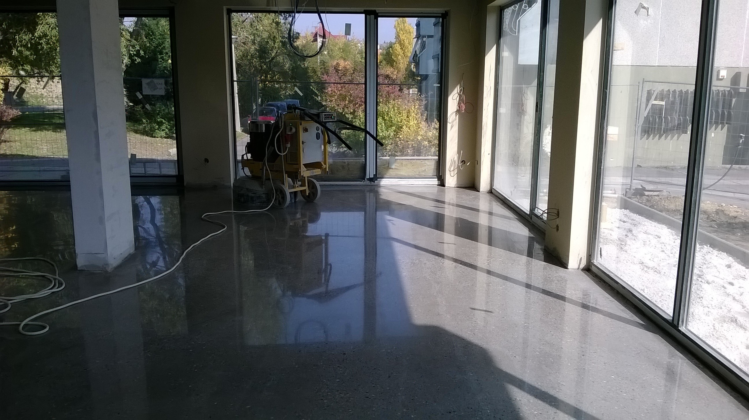 Superconcrete Terrazzo Effect betoncsiszolás ár