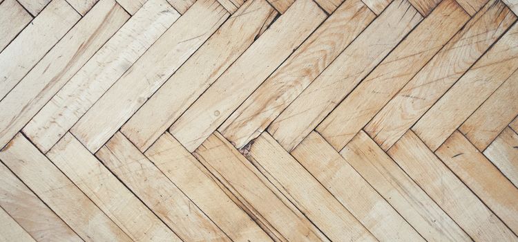 Parkettacsiszolás a régi parketta felújítása esetén is kiváló megoldás